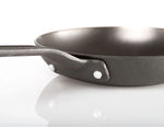 SARTEN DE HIERRO FUNDIDO GUIDECAST FRYING PAN 8" - GSI OUTDOORS